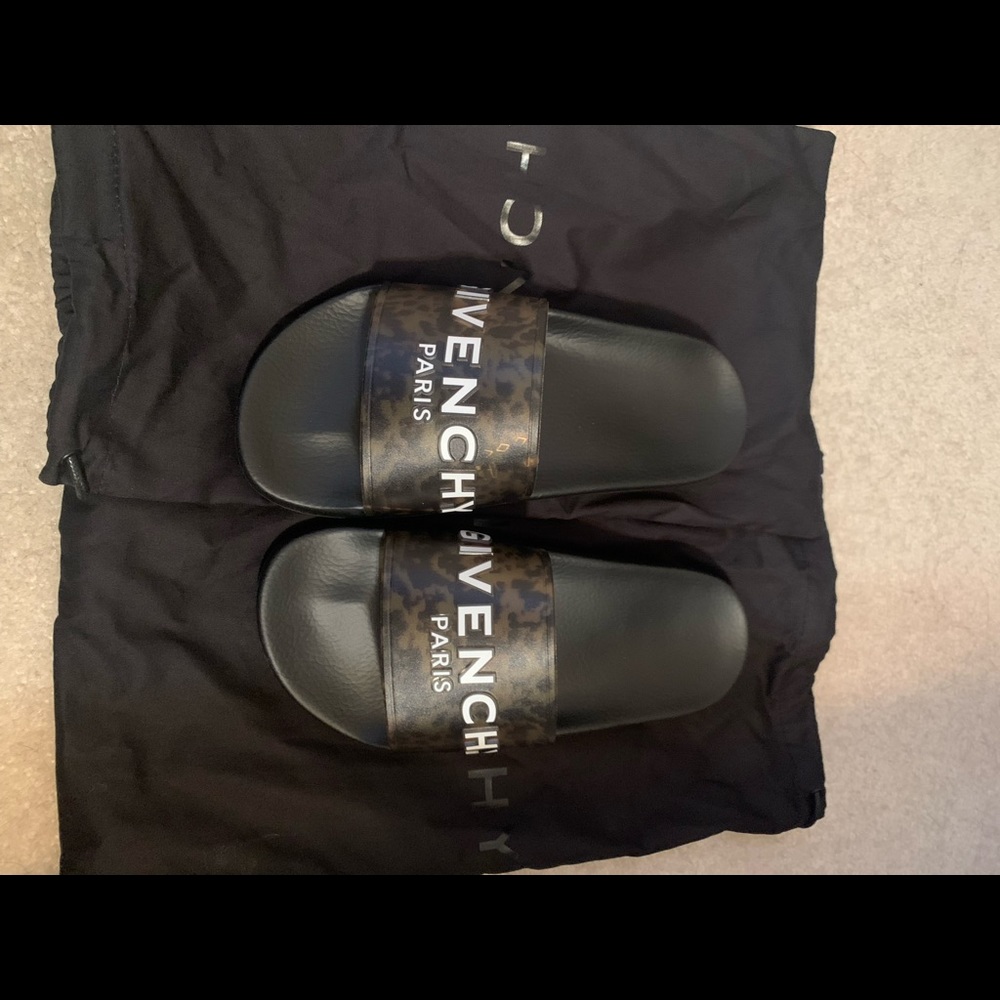 Givenchy Black Marble Effect Yellow White Logo Slide On Pool Flip Flop Flat